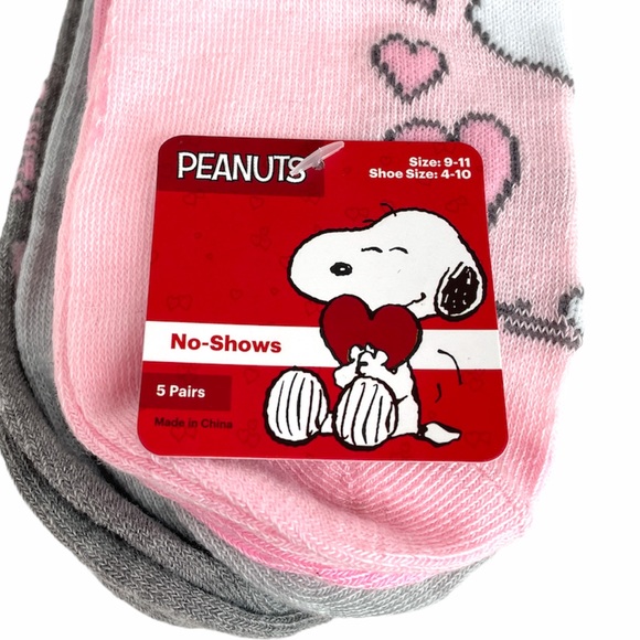 Peanuts Snoopy and Woodstock Valentine’s Socks - Picture 7 of 9